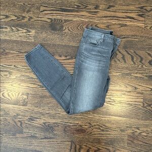 Paige Hoxton ultra skinny sz 28 gray